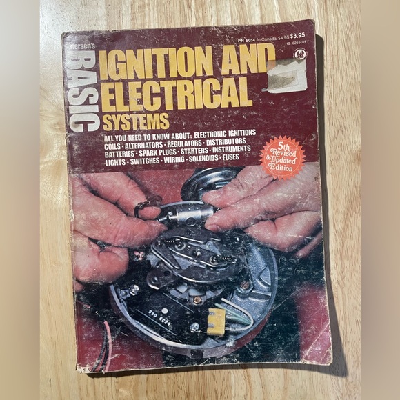 Vintage Magazines! Modern Guns and Electrical Maintenance Manuals - Picture 2 of 10